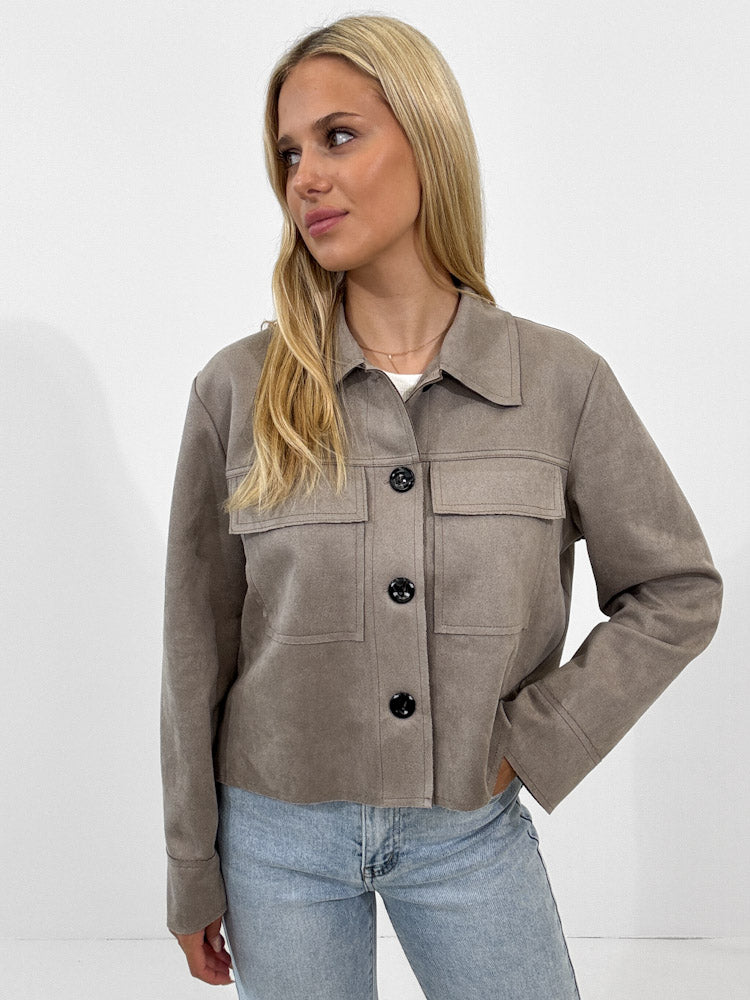 "Nelli 2.0" Jacke in Velourleder Optik  - mocca