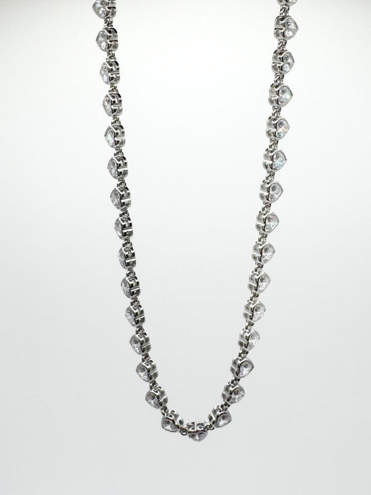 "Timeless Love" wunderschöne Herzkette - silber