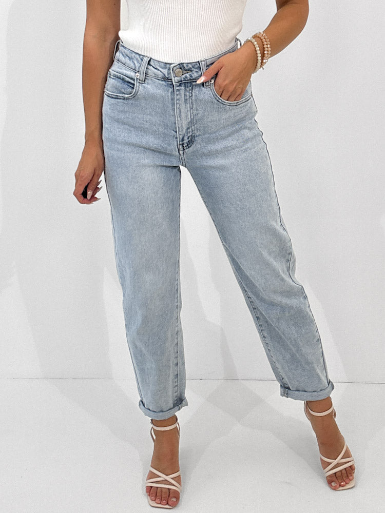 "Mom Blue 2.0" Old Mom Fit Jeans - blue