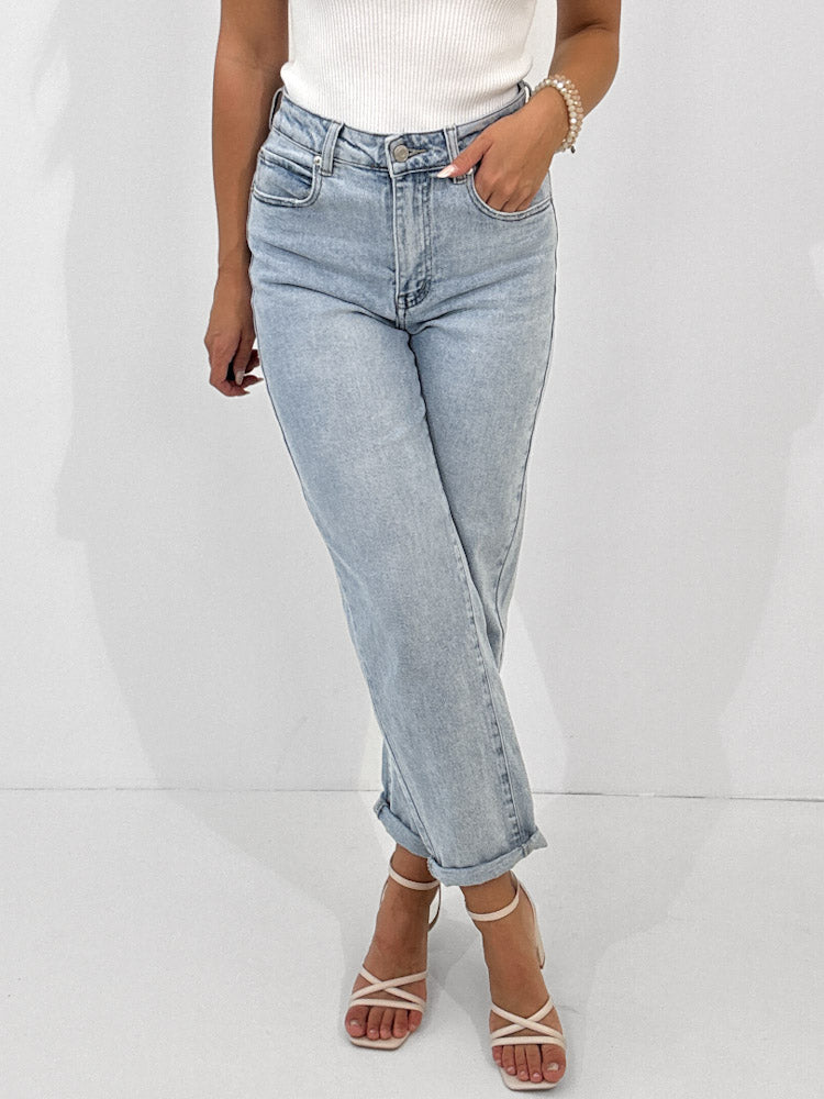 "Mom Blue 2.0" Old Mom Fit Jeans - blue