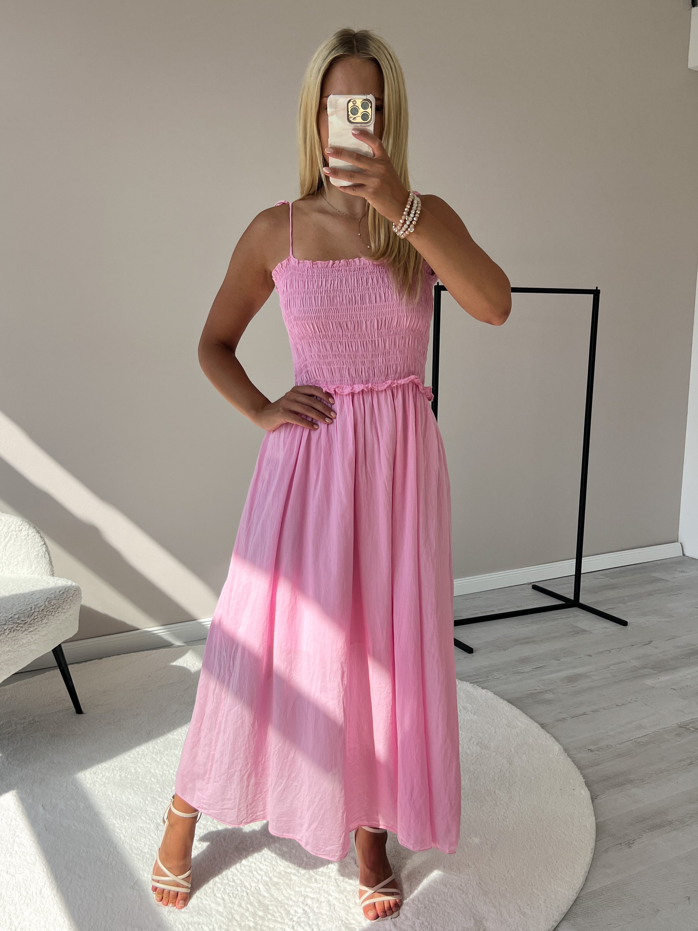 SUMMER BREEZE LOOK
