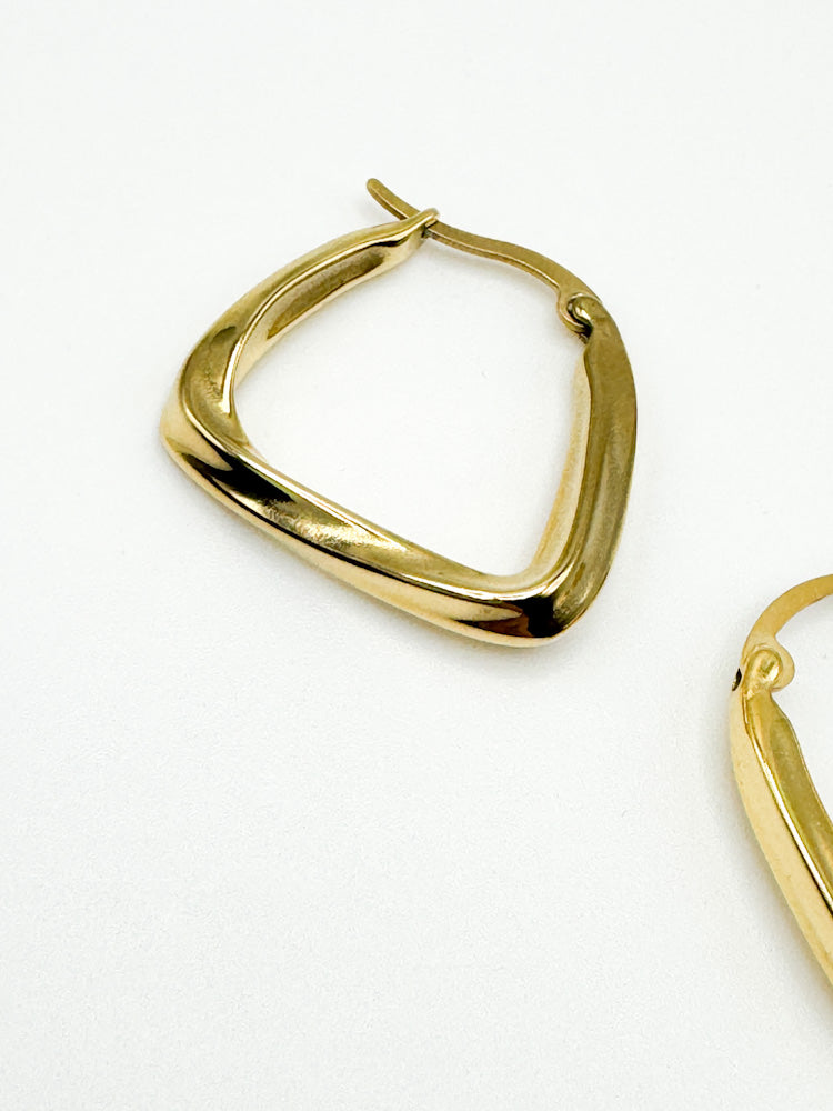 "Timeless Romance" wunderschöne Ohrringe - gold