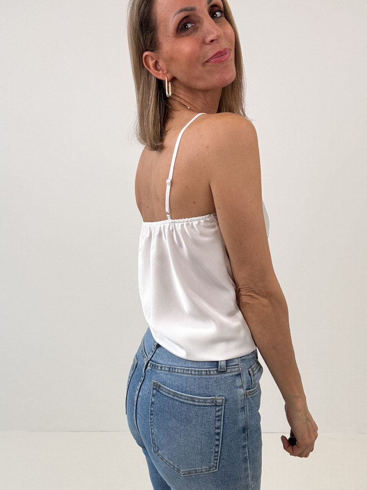 Lace Top mit weicher Spitze - weiß
