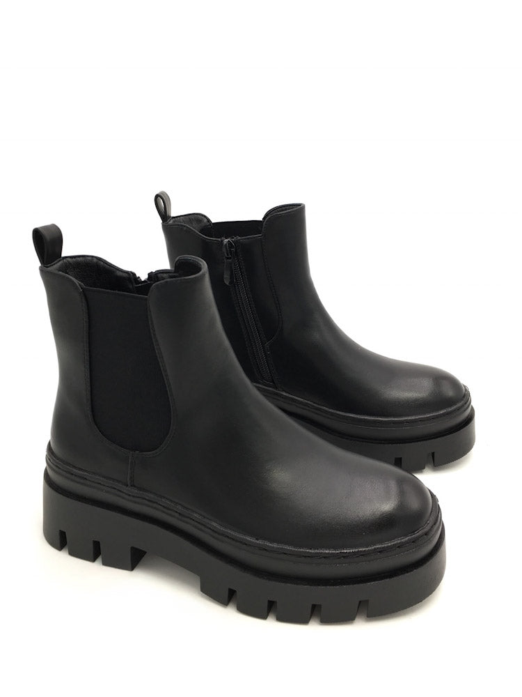"Chunky" Chelsea Boots - schwarz
