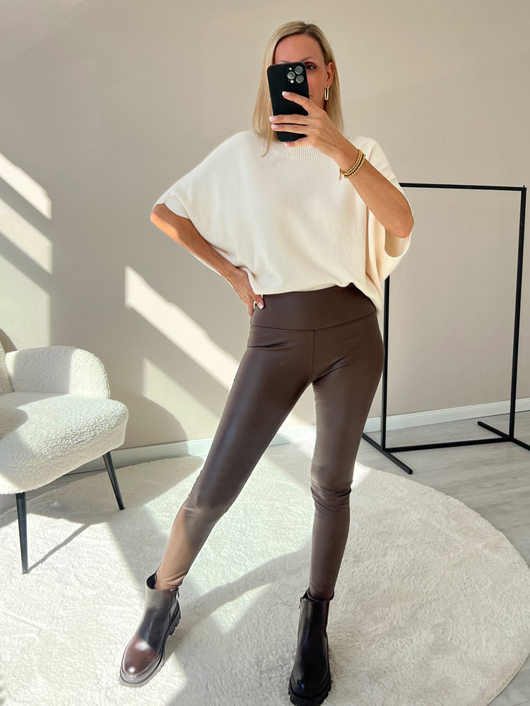 EVERYDAY EASE LOOK