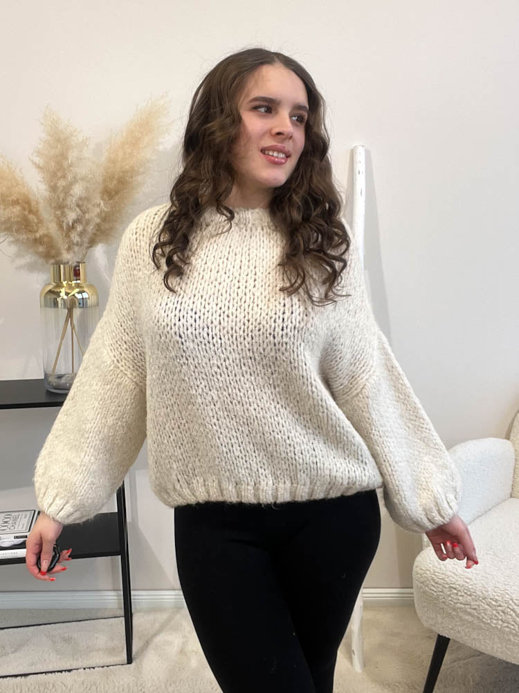 "Spring is coming" kuscheliger Knit Pulli - creme