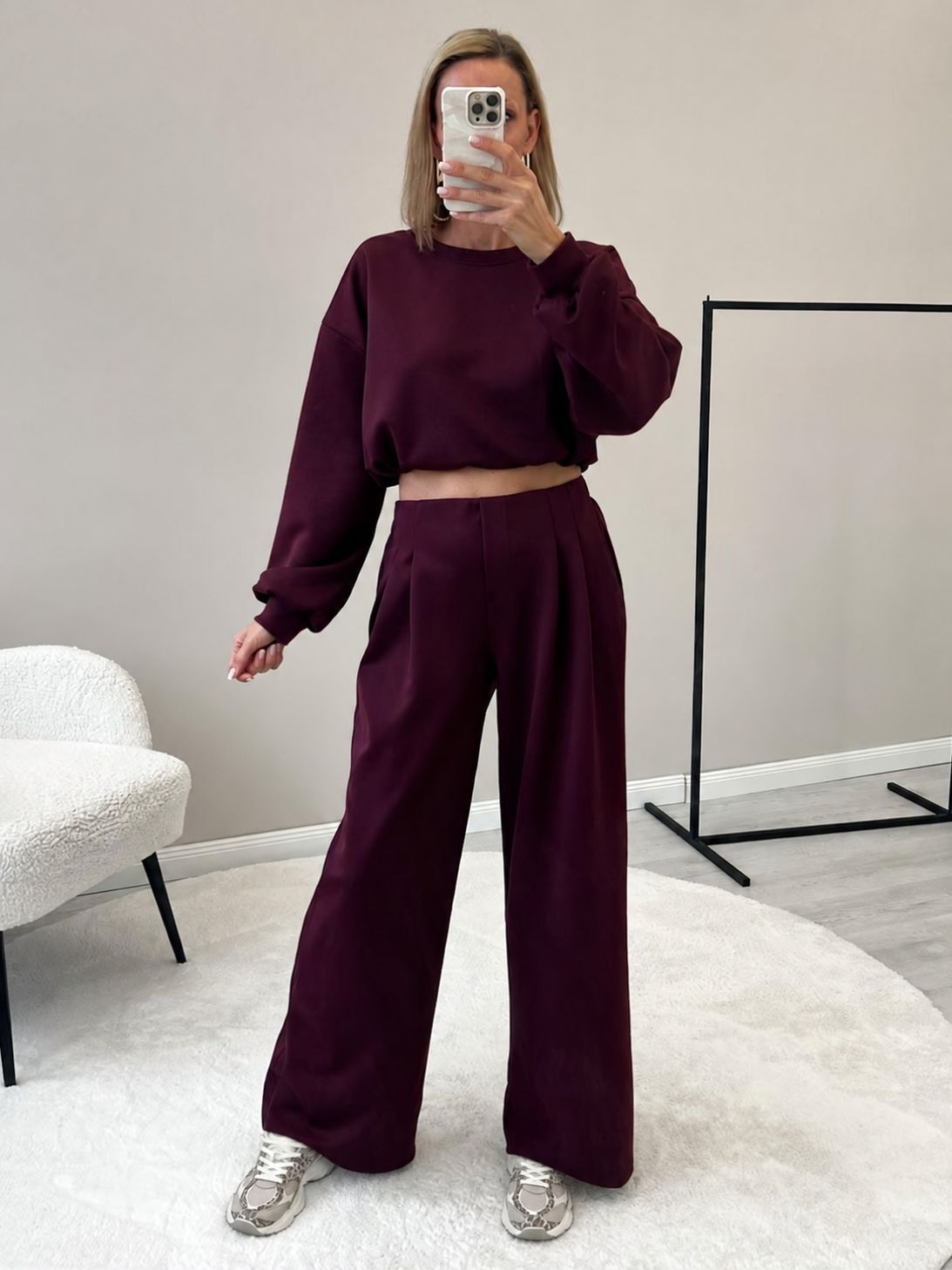 SPORTY LUXE LOOK